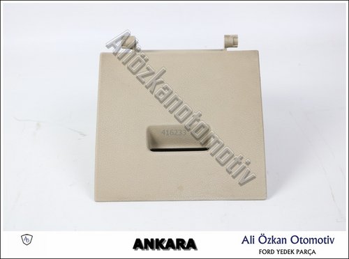 GÖĞÜS MADENİ PARA KUTUSU BEJ ÇIKMA