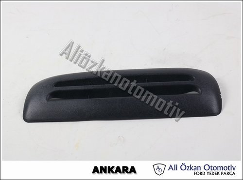 SOL ARKA DİREK HAVALANDIRMA PLASTİĞİ