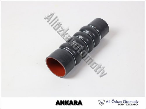 İNTERCOOLER HORTUMU (KÖRÜKLÜ) (KIRMIZI SLİKON)